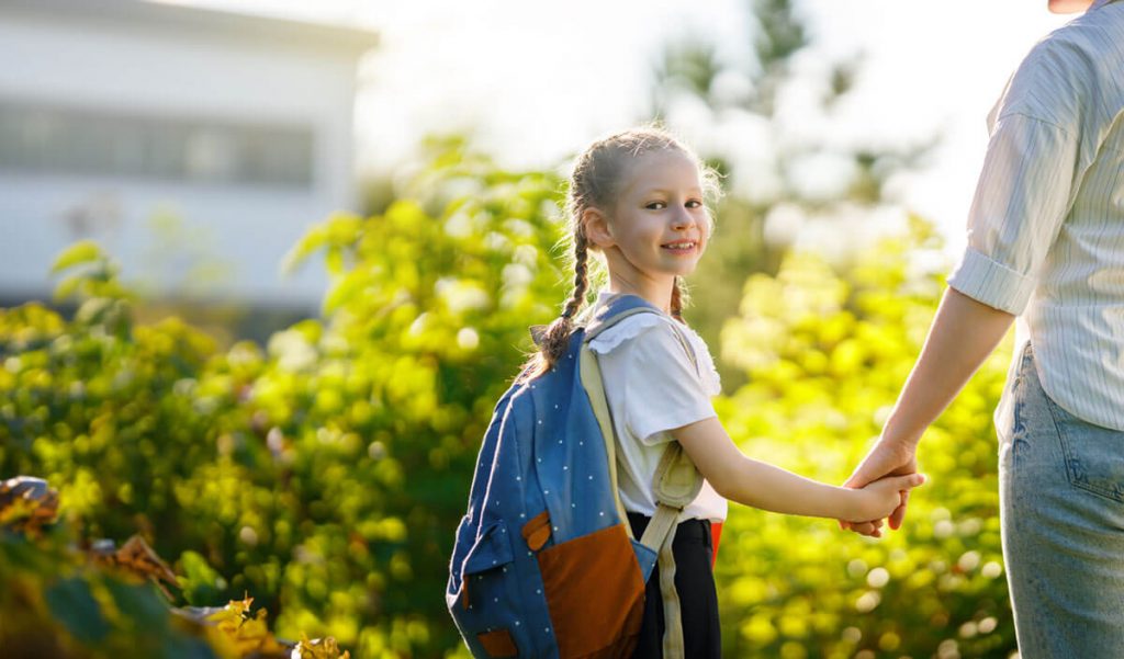 Live-out nanny at school pickup French Nanny London
